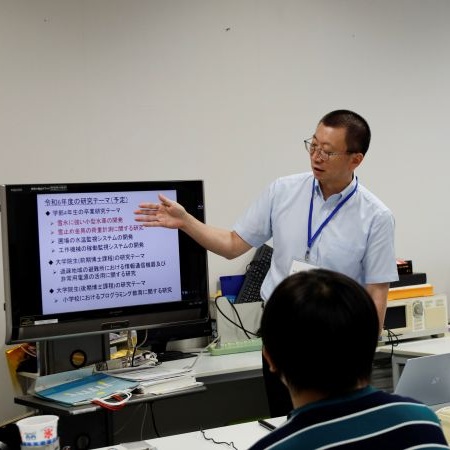 情報機器応用研究室