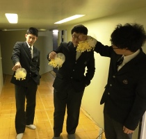 高校生が職場体験で風洞実験に取り組みました