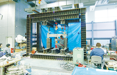 建築材料・構造実験室