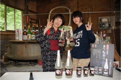 学生デザインの日本酒ラベルが地元酒蔵で限定商品化